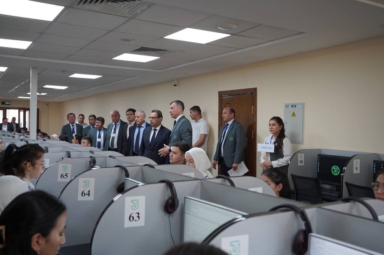 100 nafarga yaqin talaba 9 ta xorijiy til bo‘yicha fan olimpiadasida o‘z bilimini sinamoqda