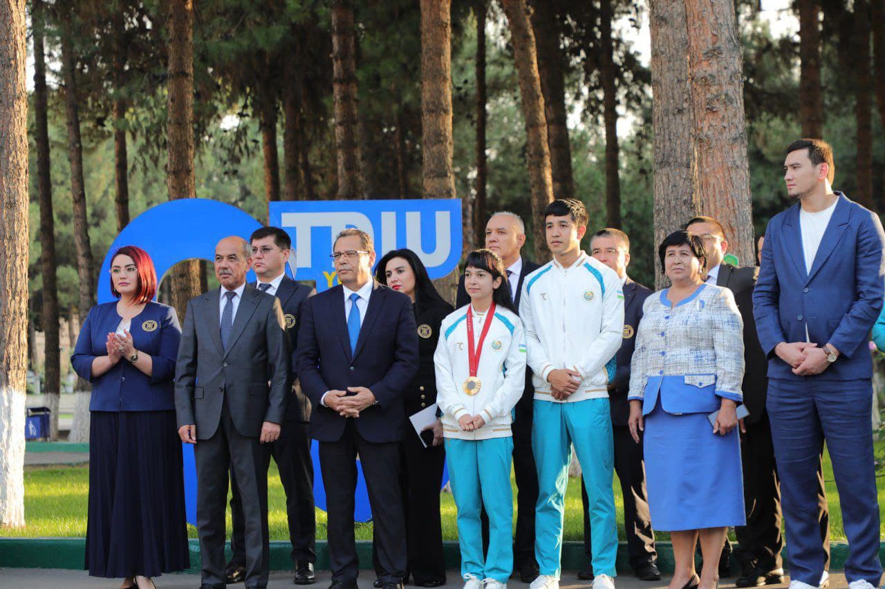 ТДИУда "Талабалар лигаси" спорт мусобақаларининг очилиш маросими бўлиб ўтди