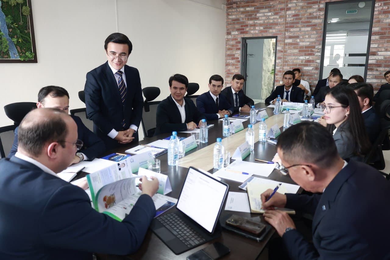 Нукусдаги "Жаслар технопарки"да Ёшлар академиясининг навбатдаги ассамблеяси ўтказилди