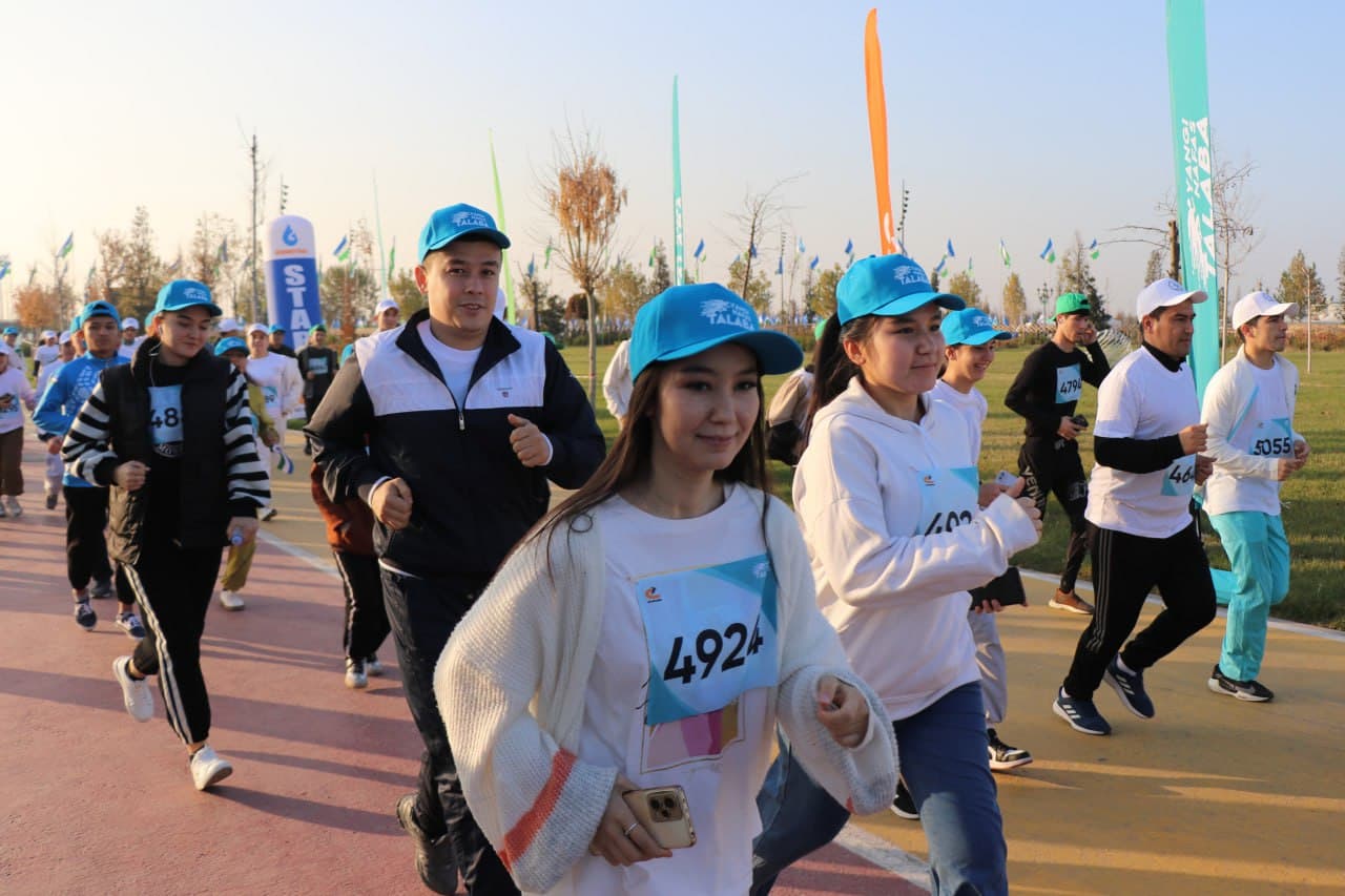 “Talaba — yugur” ko‘ngillilar yugurish sport musobaqasi kuzgi mavsumi o‘z nihoyasiga yetdi