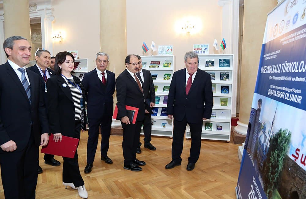 Boku shahrida III Xalqaro turkologiya kongressi oʻtkazildi