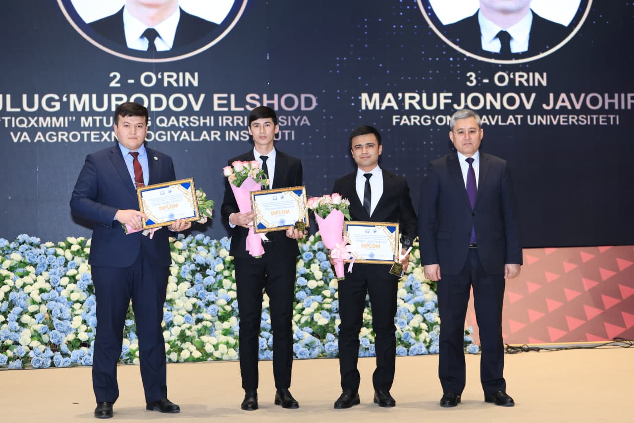 Talaba va o‘quvchilarning ijtimoiy faolligini oshirish markazi tomonidan o‘tkazilgan tanlovlar g‘oliblari tantanali taqdirlandi!