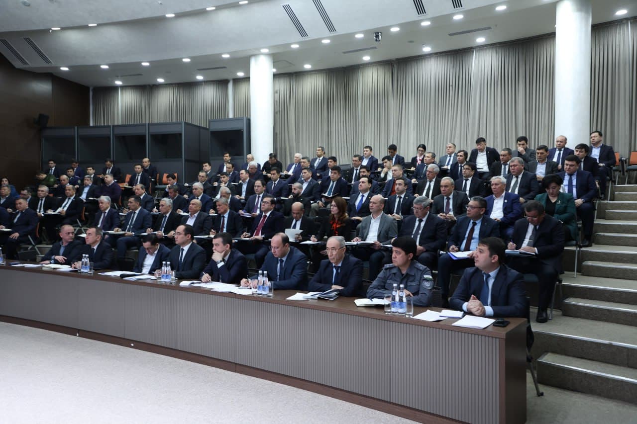 Rektorlar bilan investitsiya va eksport salohiyatini oshirishga bag‘ishlangan ochiq muloqot shaklidagi uchrashuv bo‘lib o‘tdi