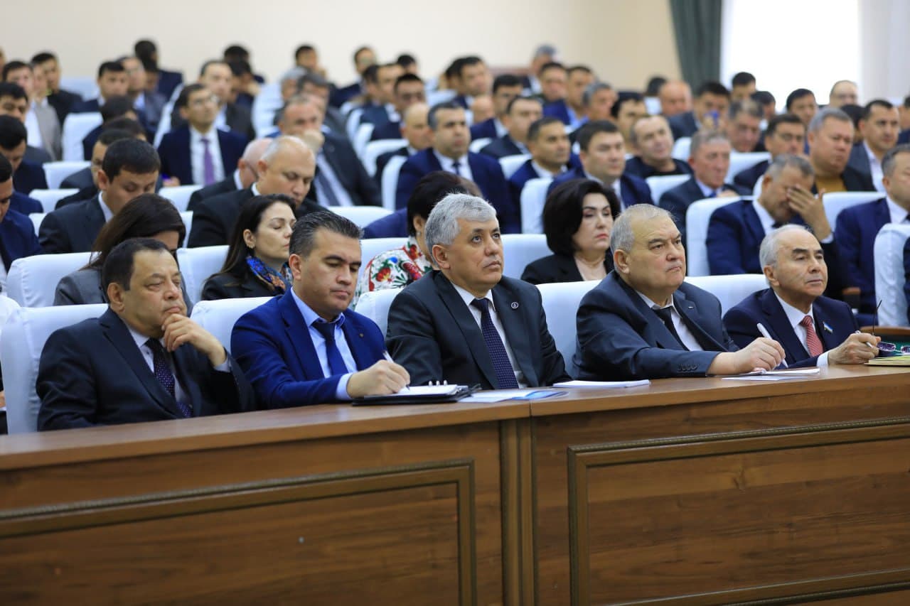 Hay’at yig‘ilishida oliy ta’lim tizimidagi ustuvor yo‘nalishlar belgilandi