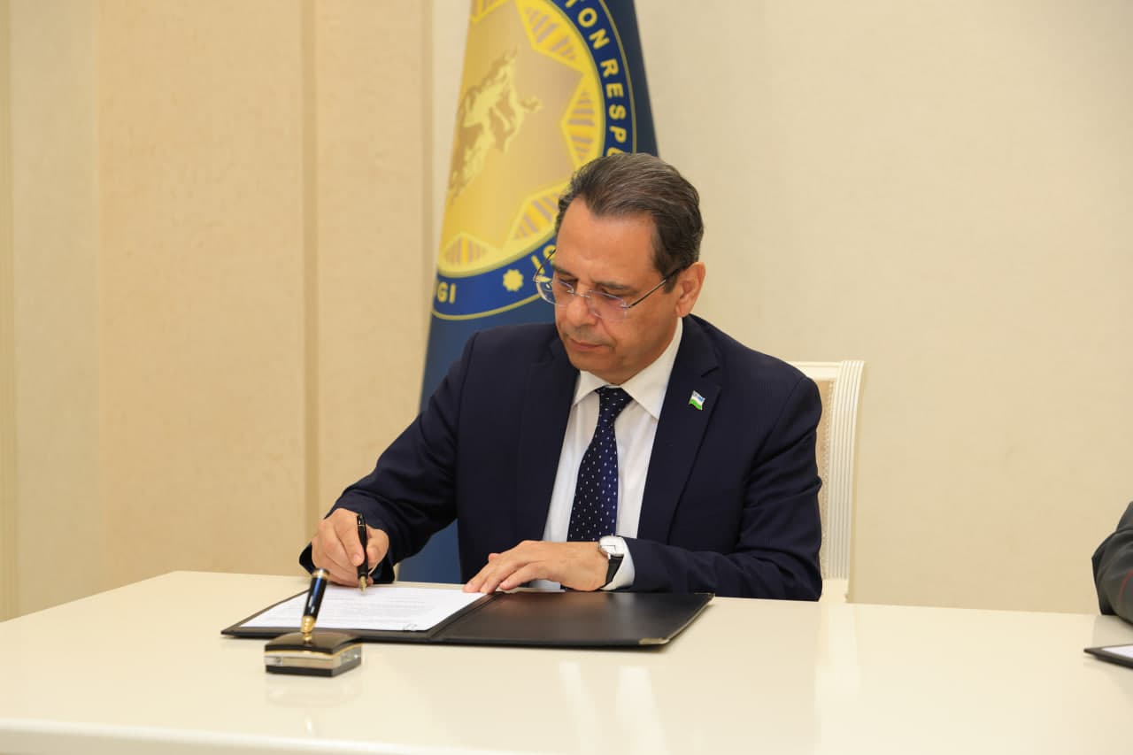 Oliy ta’lim, fan va innovatsiyalar vazirligi hamda Mudofaa vazirligi o’rtasida hamkorlik bitimi imzolandi