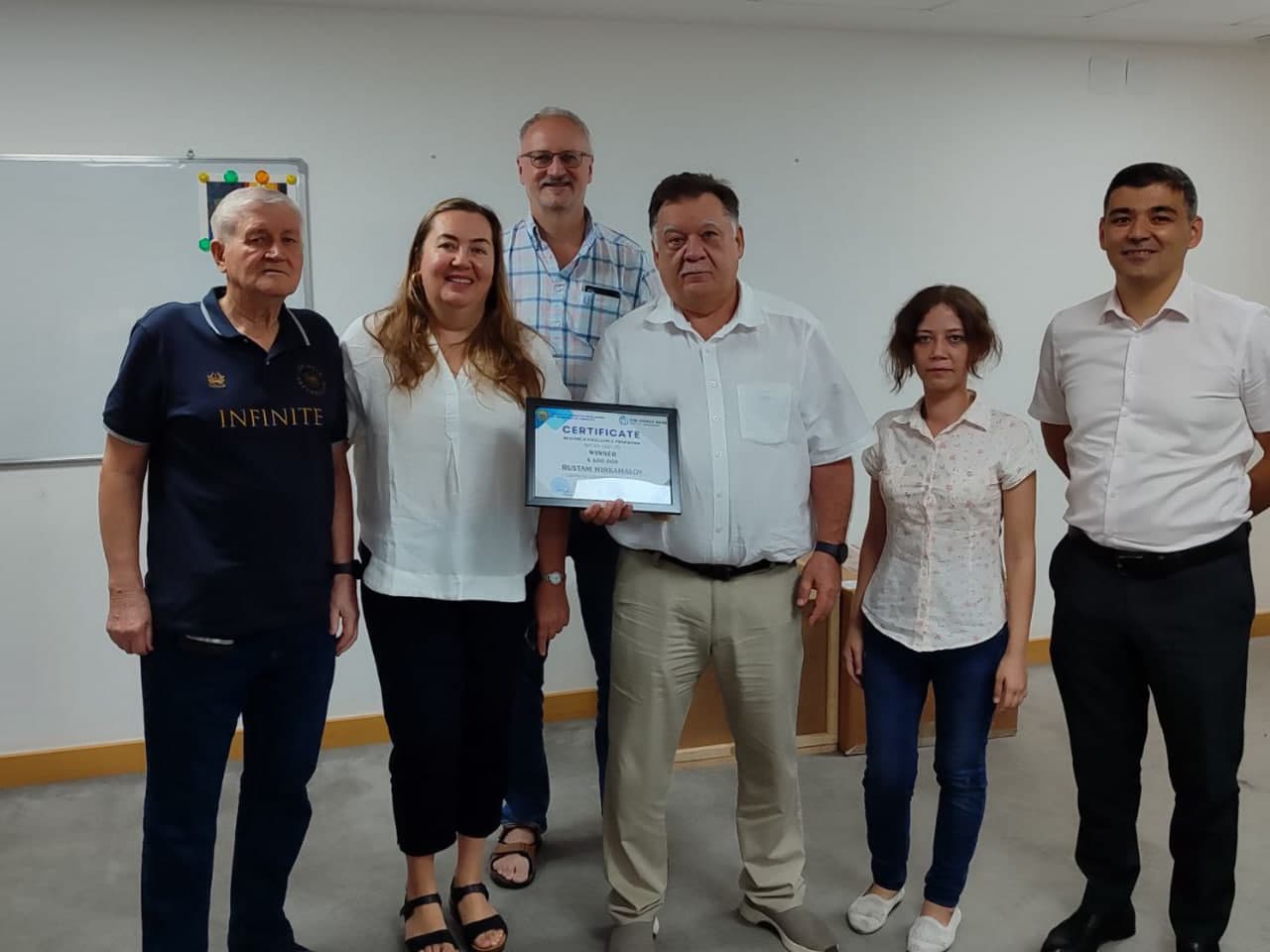 Узбекистан раскрывает потенциал редкоземельных металлов для зеленой экономики