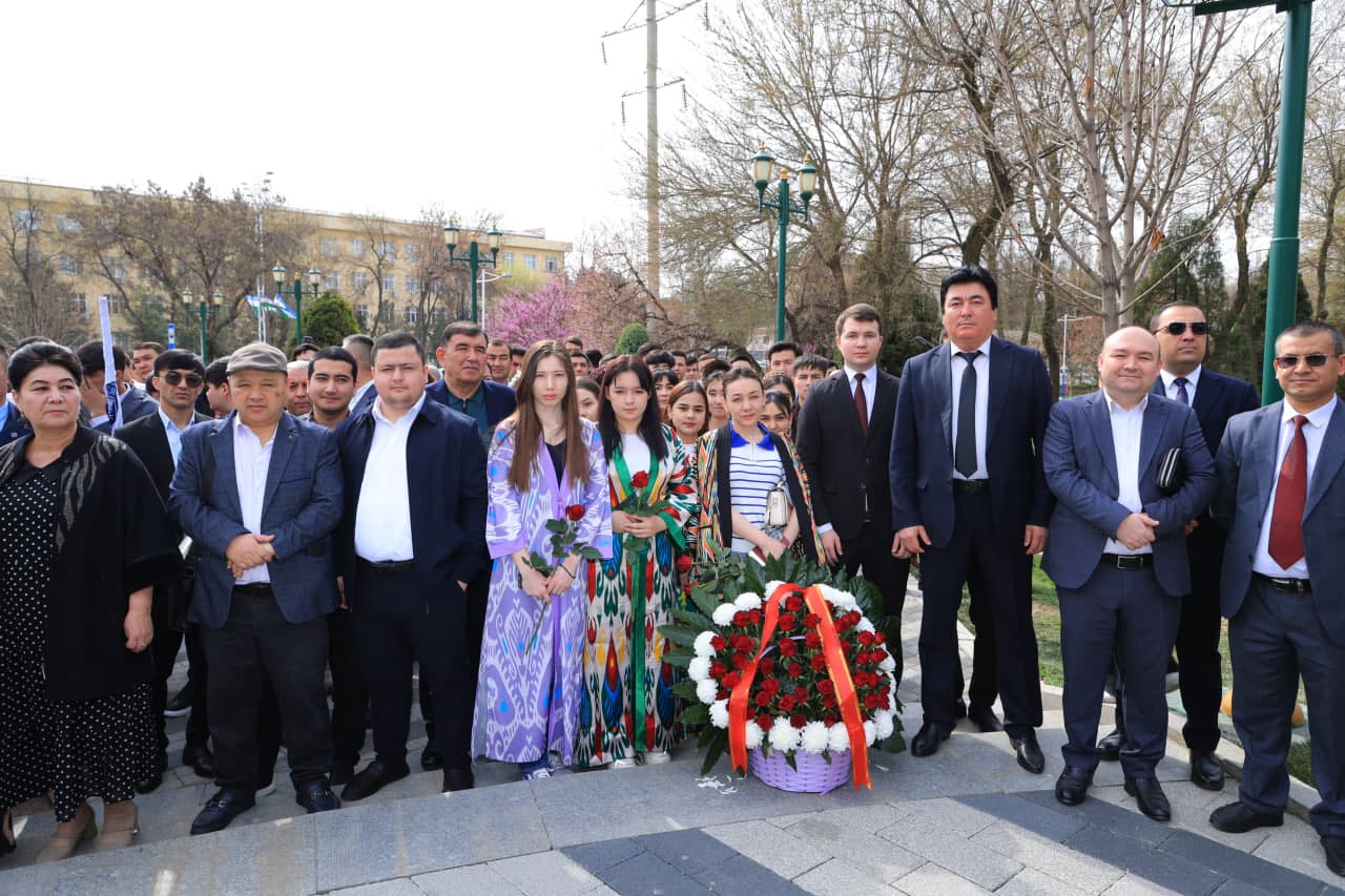 Buyuk ajdodimiz Mirzo Ulugʻbek tavallud kuni munosabati bilan tantanali tadbir boʻlib oʻtdi