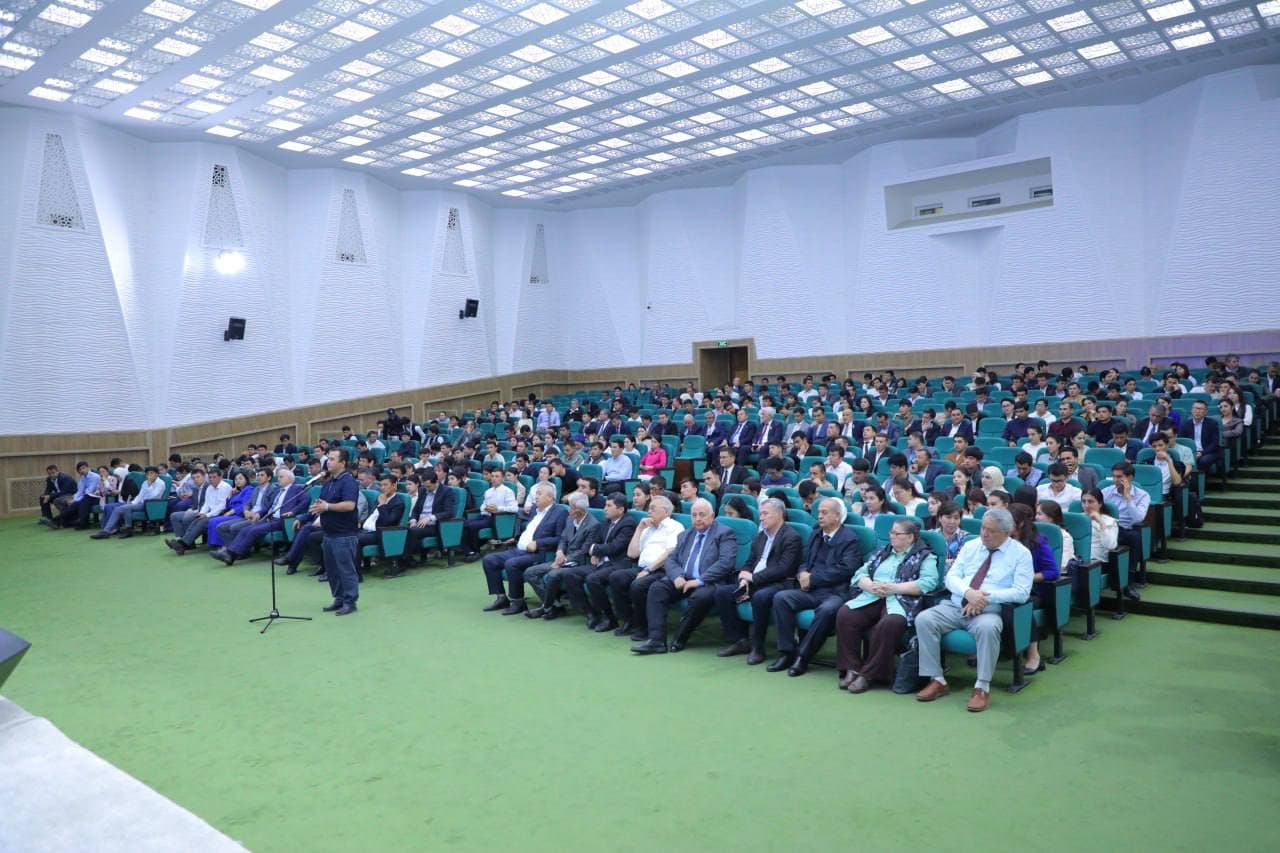 TIQXMMI Milliy tadqiqot universitetida “Vazir va yoshlar uchrashuvi” boʻlib oʻtdi