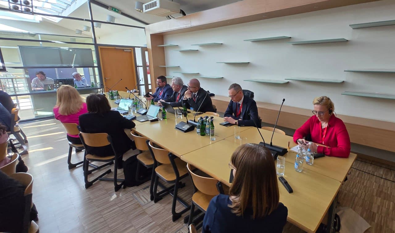 Polsha va Oʻzbekiston oliy taʼlim muassasalari rektorlari II forumi yalpi yig‘ilish va sessiyalar bilan davom etdi