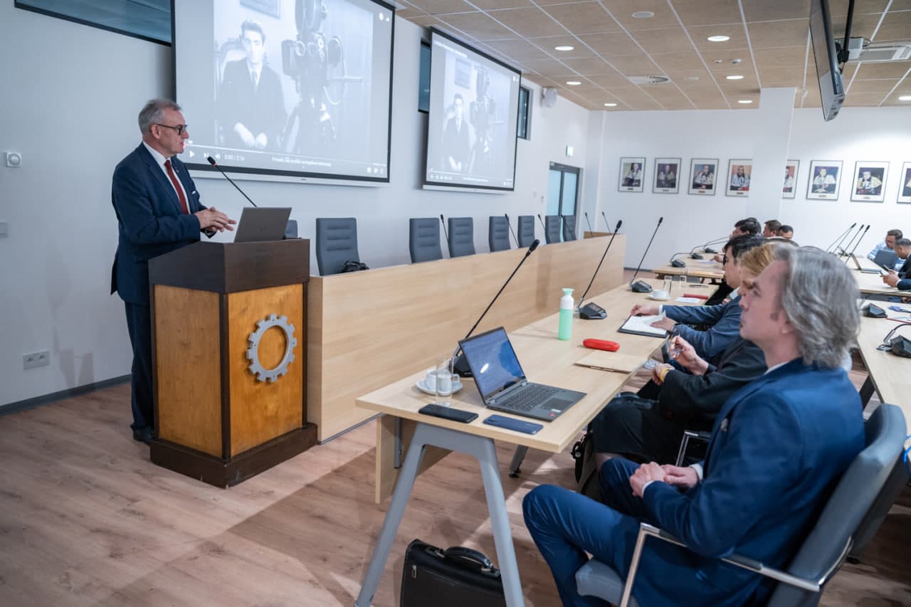 Oʻzbekiston delegatsiyasi Lodz shahridagi oliy taʼlim tizimi tajribalari bilan tanishdi