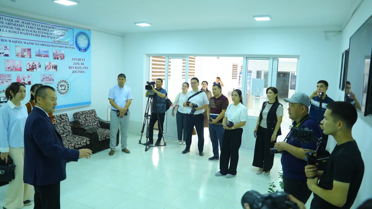 Qoraqalpoq davlat universitetida OAV vakillari ishtirokida press-tur tashkil etildi