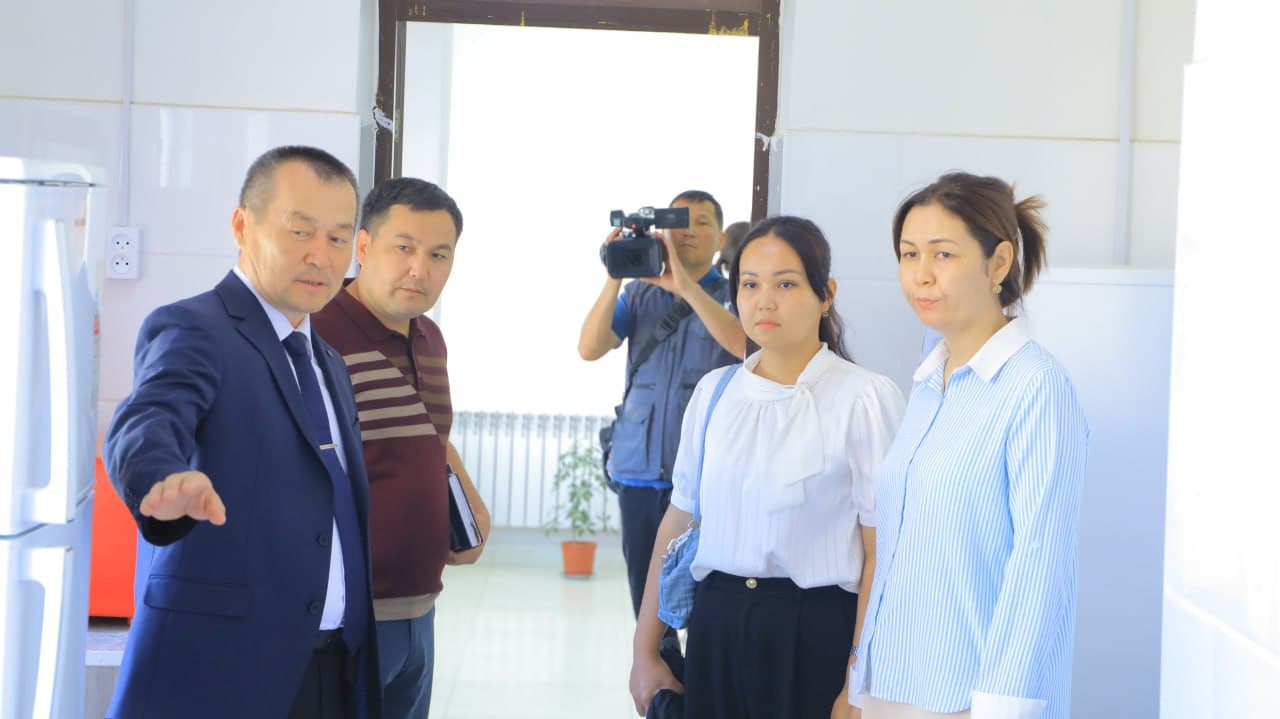 Qoraqalpoq davlat universitetida OAV vakillari ishtirokida press-tur tashkil etildi