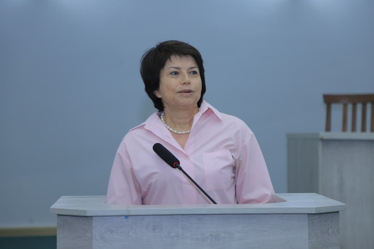 Vazirlik huzuridagi Jamoatchilik kengashi Jizzaxda oliy ta’limdagi dolzarb masalalarni muhokama qildi