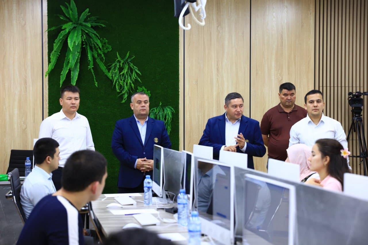 Informatika va axborot texnologiyalari fanidan Respublika olimpiadasi: Boʻlajak IT mutaxassislari TATUda bellashdilar!