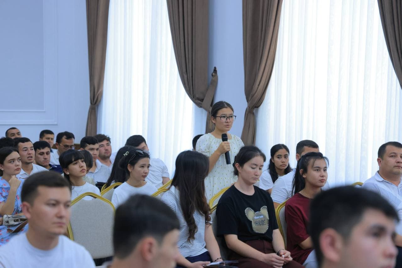 Seminars and Trainings on Employment and Professional Development Held for Graduates