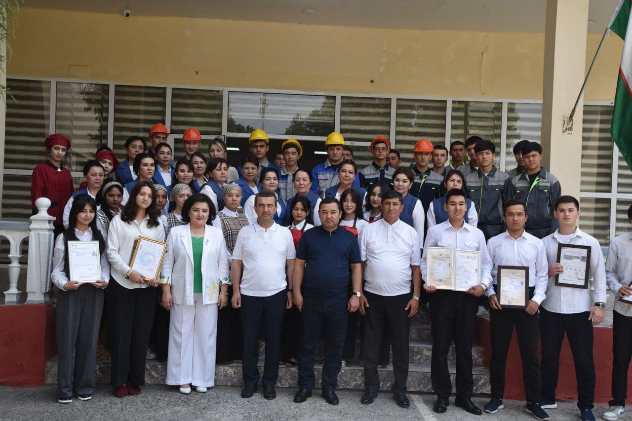 Vazir o‘rinbosari Farg‘ona viloyatidagi kasbiy ta’lim muassasalarida amalga oshirilayotgan ishlar bilan tanishdi