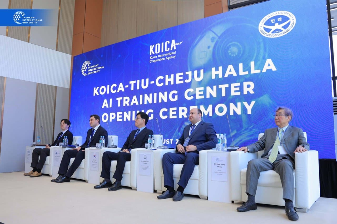 Toshkent xalqaro universitetida zamonaviy Sun’iy intellekt o‘quv markazi ochildi