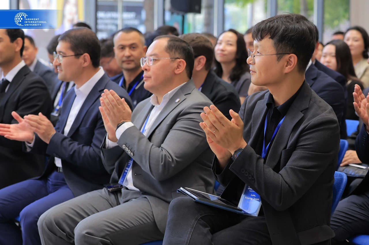 Toshkent xalqaro universitetida zamonaviy Sun’iy intellekt o‘quv markazi ochildi