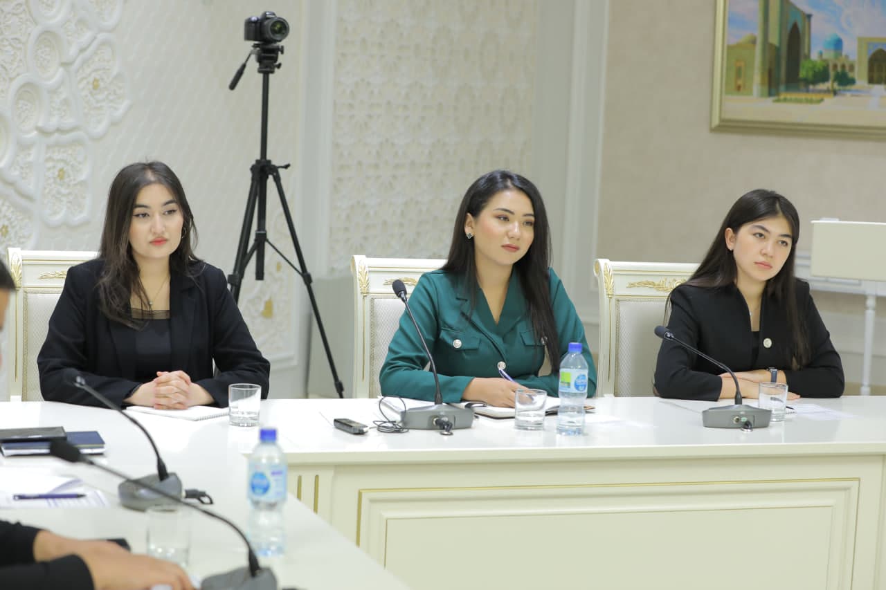 Xususiy ta’lim sohasidagi qonunchilikni takomillashtirish, sohaga innovatsion yondashuvlarni joriy etish masalalari muhokama qilindi