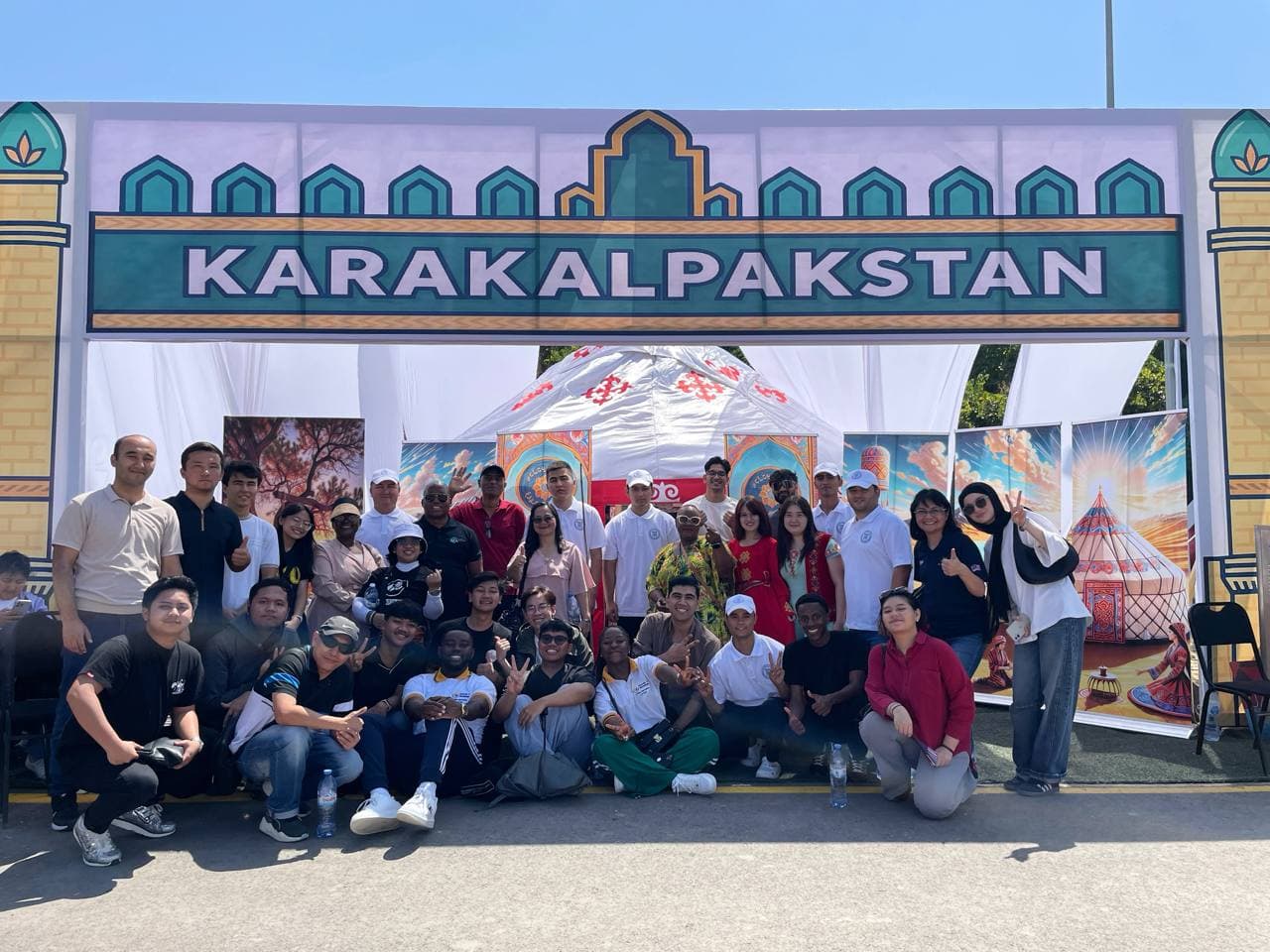 Parkent tumanidagi xalqaro “Uzum sayli” festivalida oliy ta’lim muassalari faol ishtirok etdi