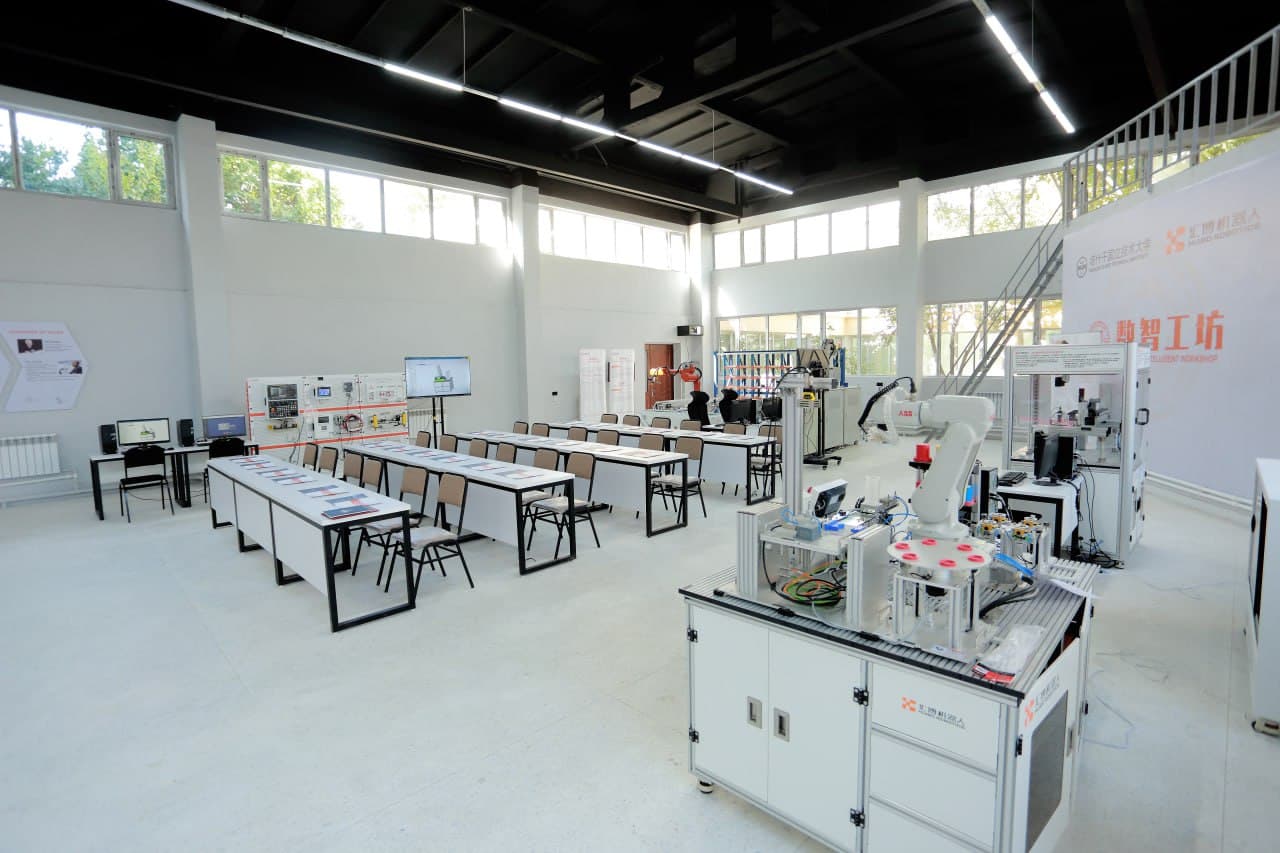 Toshkent davlat texnika universitetida “Raqamli va intellektual texnologiyalar ustaxonasi” ochildi