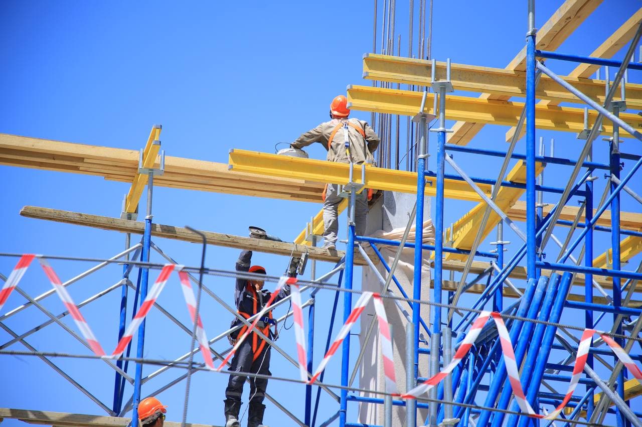 Vazirning birinchi o‘rinbosari Buxorodagi ta’lim tashkilotlari faoliyatini o‘rgandi