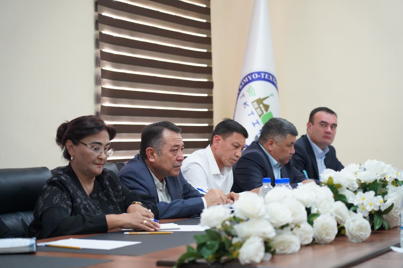 Oliy va kasbiy ta’lim muassasalarida kuz-qish mavsumiga tayyorgarlik masalalari muhokama qilindi