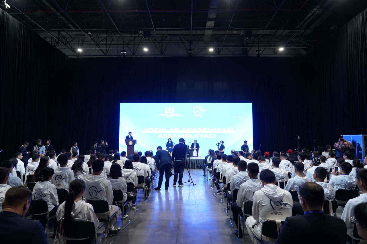 “InnoWeek–2025” xalqaro innovatsion g‘oyalar haftaligi doirasida Yoshlar akademiyasining navbatdagi Assambleyasi bo‘lib o‘tdi