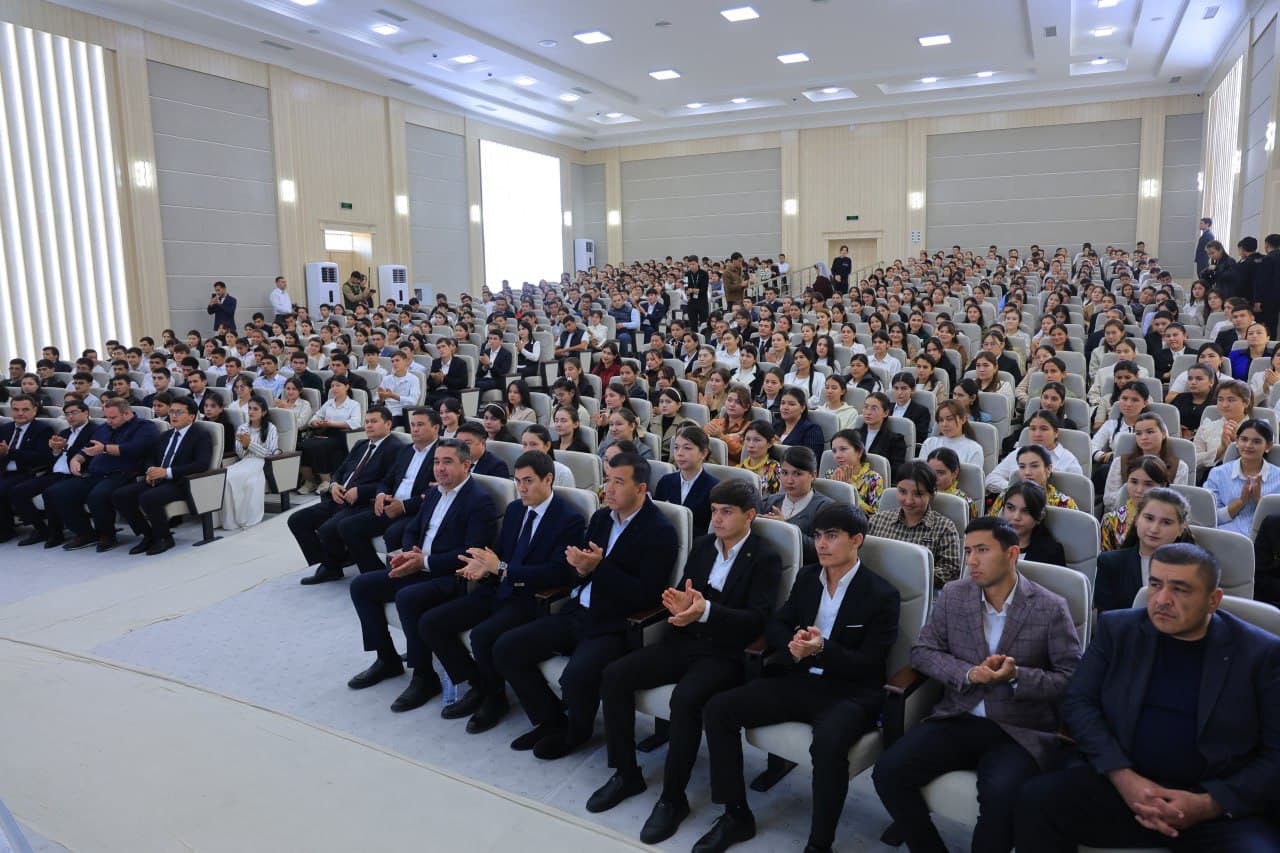 Urganchda “Talaba Expo – 2025” doirasida seminar-trening va loyihalar taqdimotlari bo‘lib o‘tdi. Startaplar moliyalashtirildi