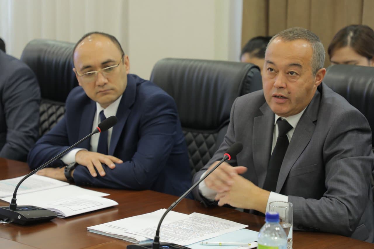 Ilmiy izlanish olib borayotgan tadqiqotchilar bilan uchrashuv o‘tkazildi