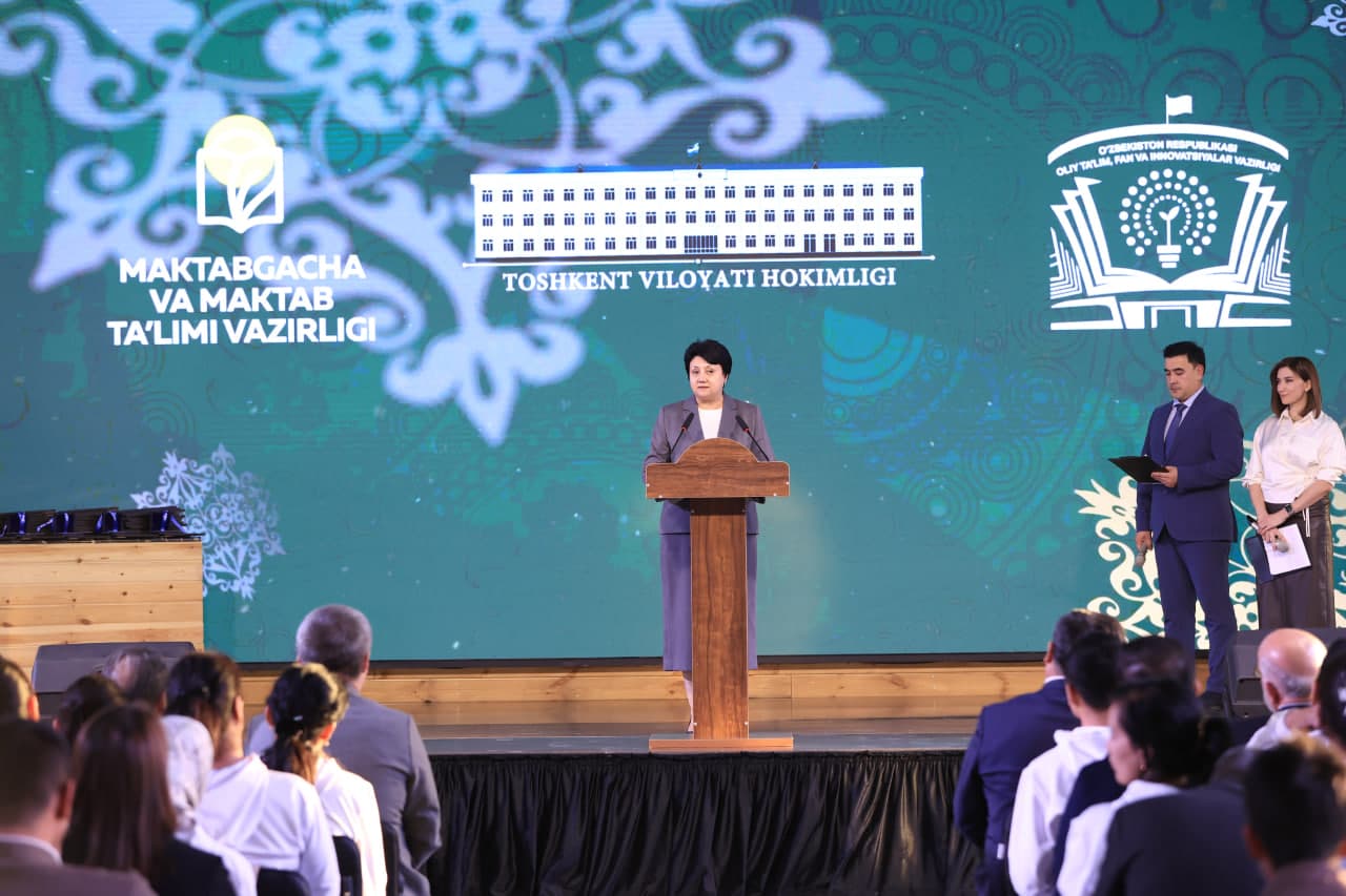 “E voh–2025” o‘zbek tili va adabiyoti olimpiadasi hamda “O‘zbek tili bayrami” festivali bo‘lib o‘tdi