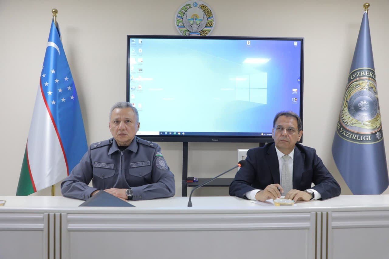 The Minister held a meeting with the cadets and faculty of the Academy of the Ministry of Internal Affairs