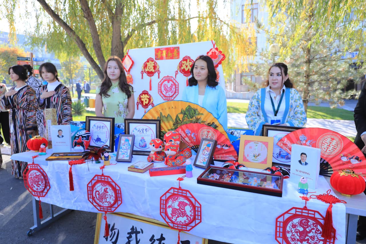 В Ташкенте начал свою работу второй Узбекистано-Китайский образовательный форум