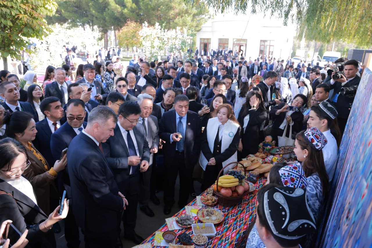 В Ташкенте начал свою работу второй Узбекистано-Китайский образовательный форум