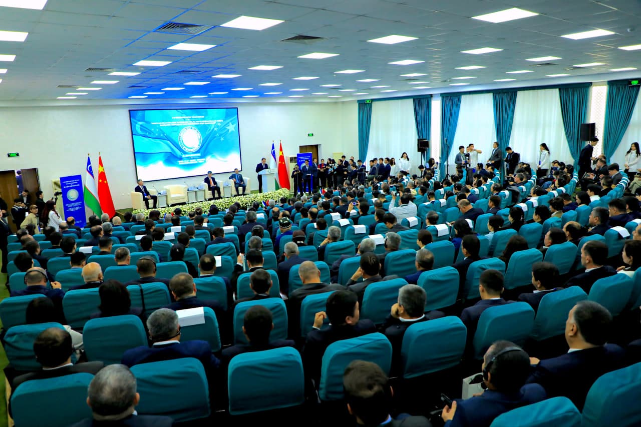 Второй Узбекистано-Китайский образовательный форум официально открыт