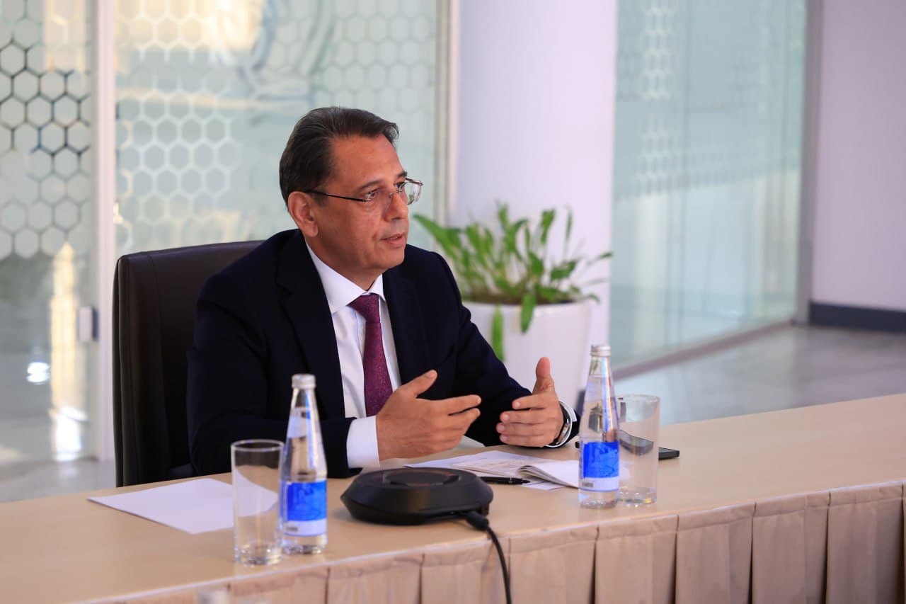 Vazir OTM psixologlari bilan davra suhbati o‘tkazdi