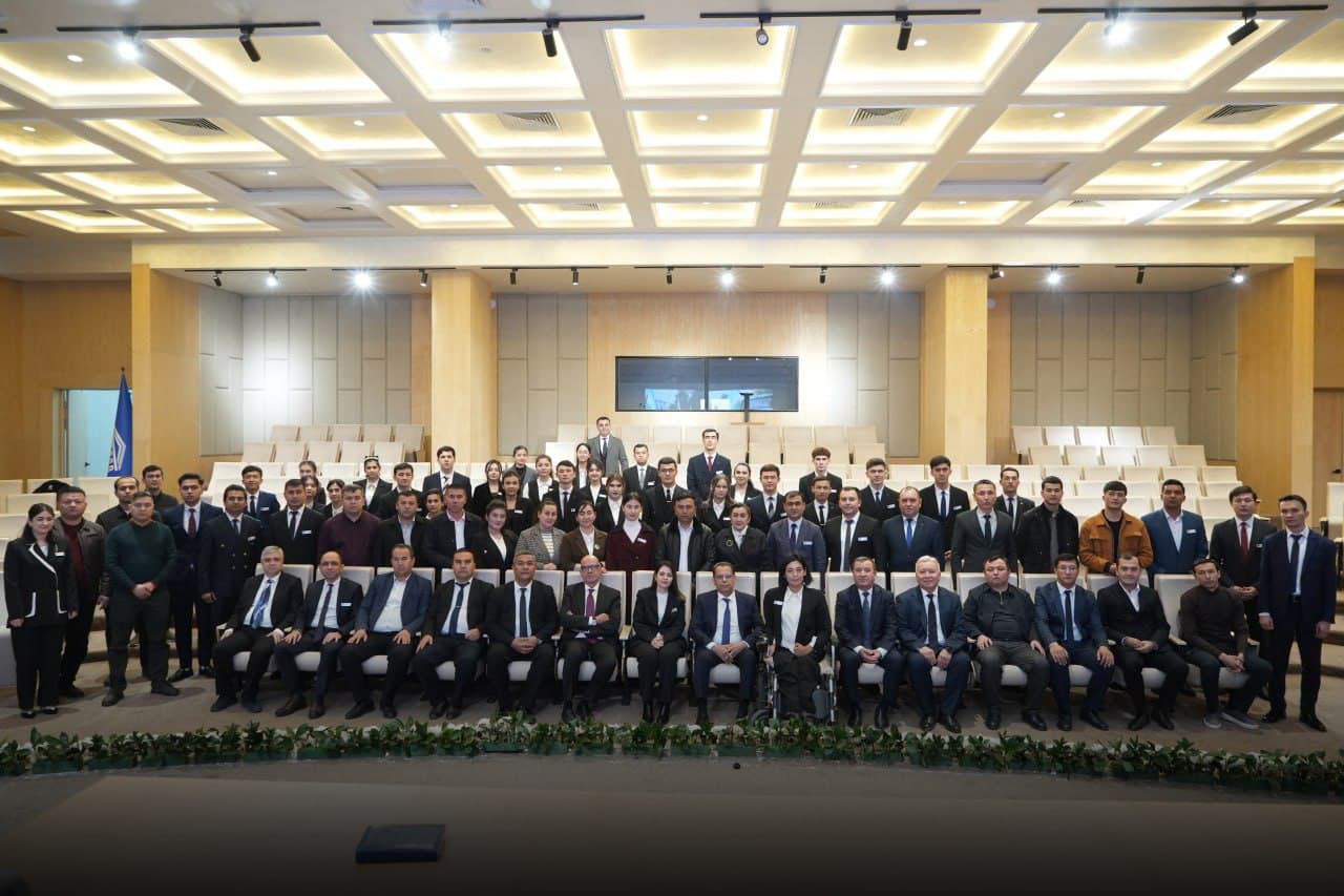 Vazir SamDAQUning yangi oʻquv binosida boʻldi