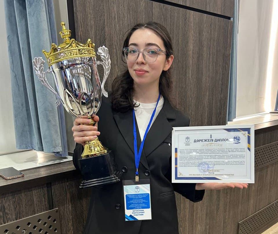 O‘zbekistonlik talabalar farmatsevtika bo‘yicha xalqaro olimpiadada 1-o‘rinni egallashdi