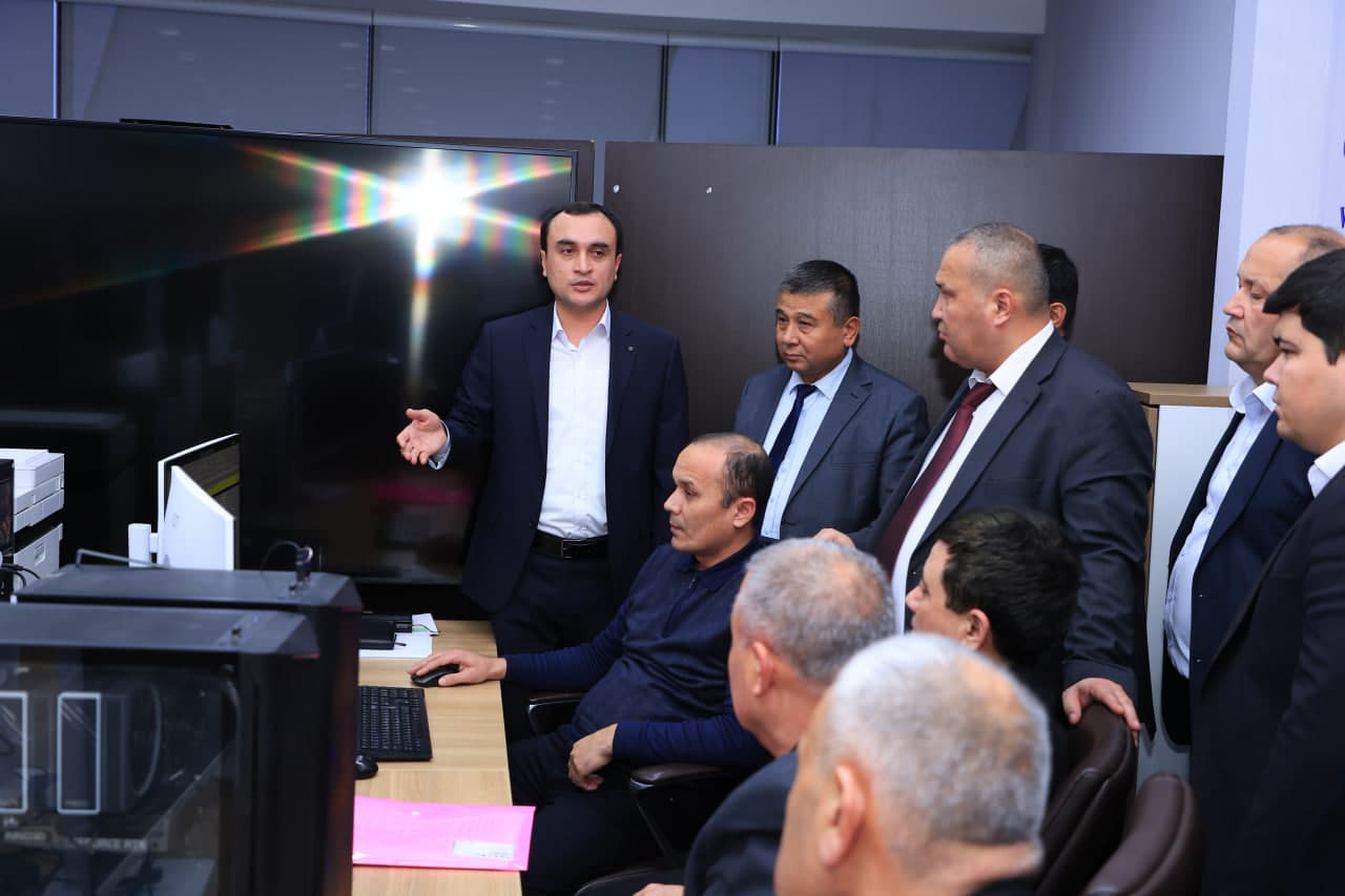 Korrupsiyaga qarshi kurashish chora-tadbirlarini kuchaytirishga qaratilgan seminar tashkil etildi