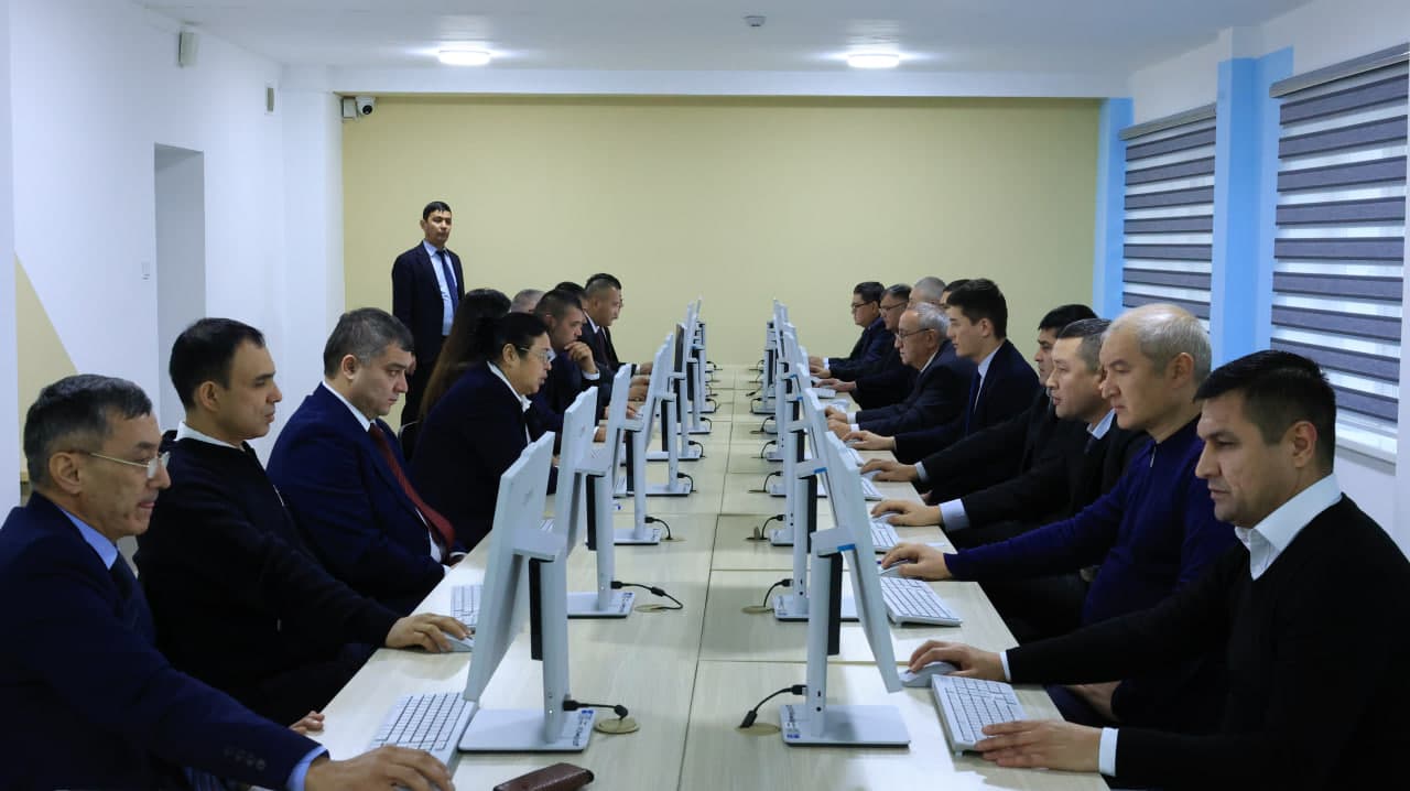 Korrupsiyaga qarshi kurashish chora-tadbirlarini kuchaytirishga qaratilgan seminar tashkil etildi