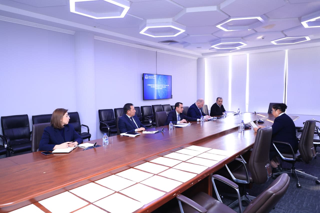 Korrupsiyaga qarshi kurashish chora-tadbirlarini kuchaytirishga qaratilgan seminar tashkil etildi