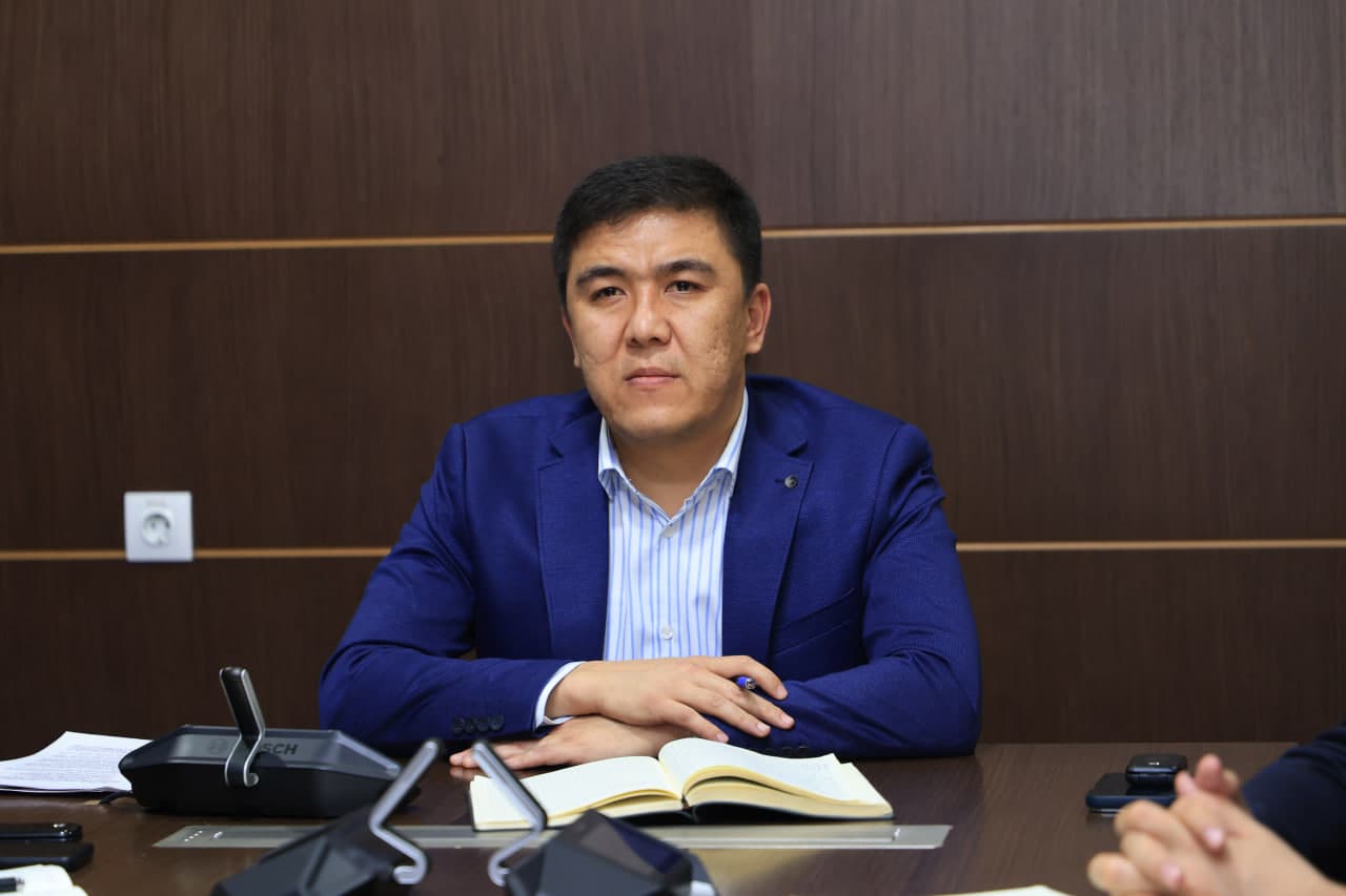 Xorijda tahsil olayotgan yoshlar bilan ochiq muloqot o‘tkazildi