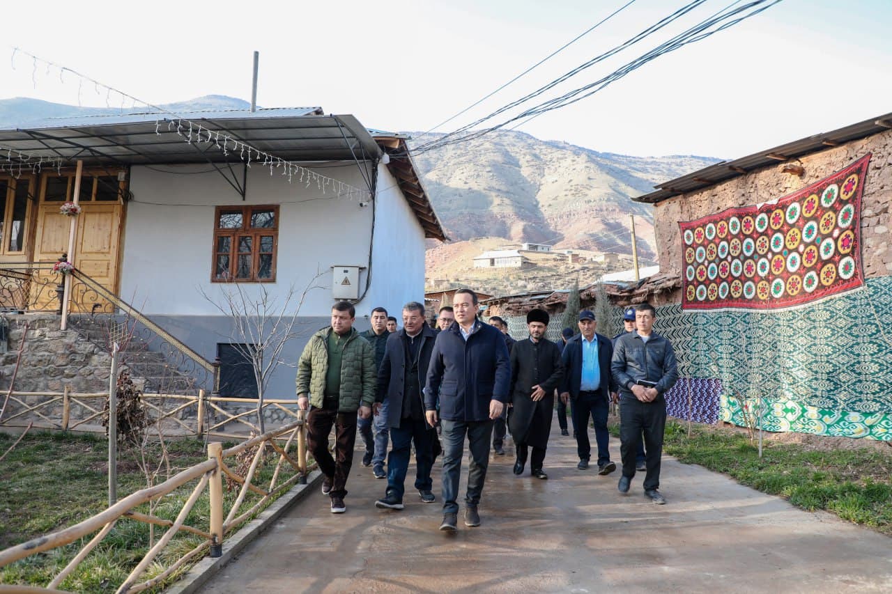 Talabalar g‘oyasi amalda: “og‘ir” mahallalar infratuzilmasi yangilanmoqda