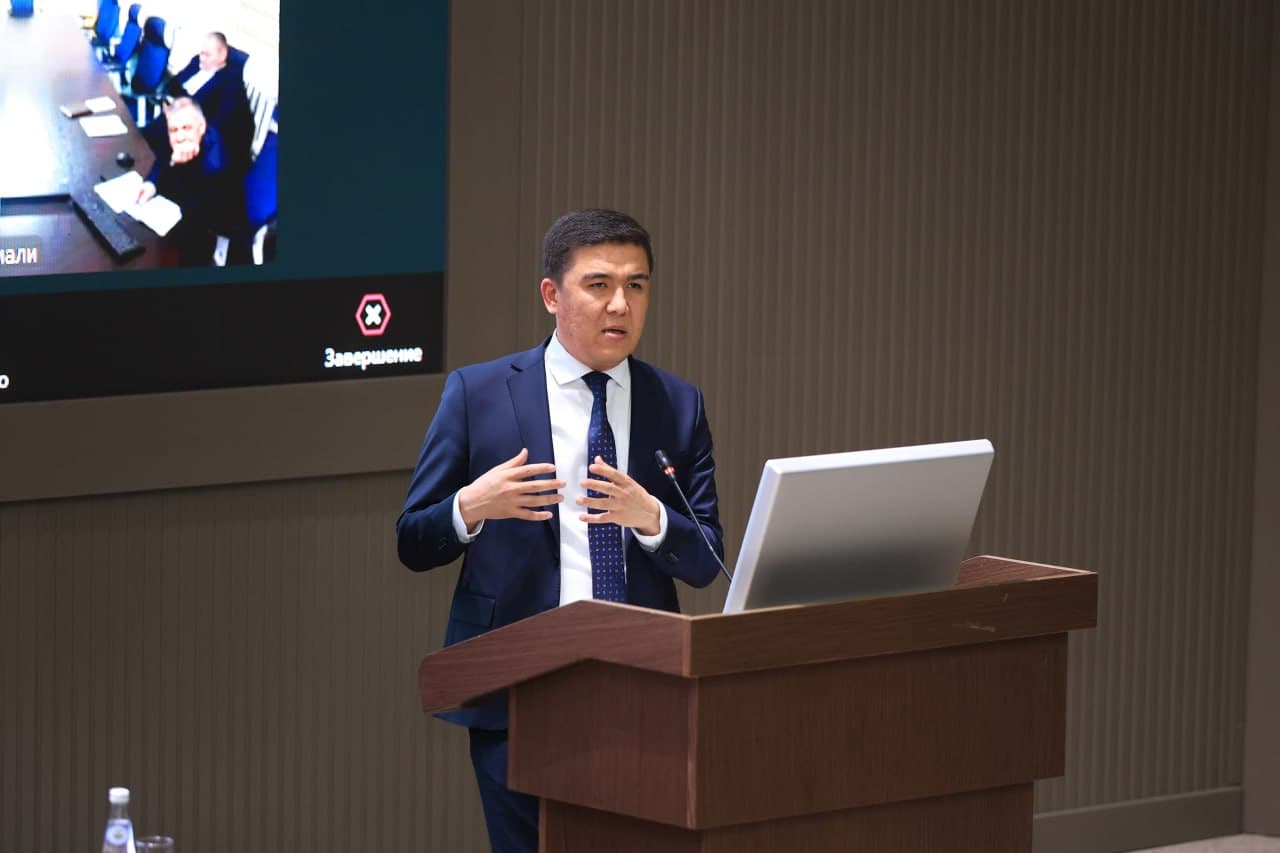 Seminar Organized for Senior Officials of Higher Education Institutions