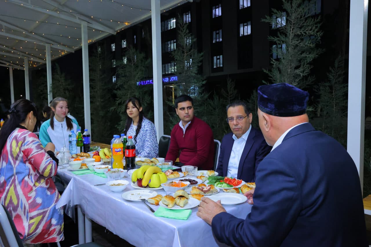 Vazir Termiz davlat universitetida “Yoshlar kuni” tadbirlarida ishtirok etdi