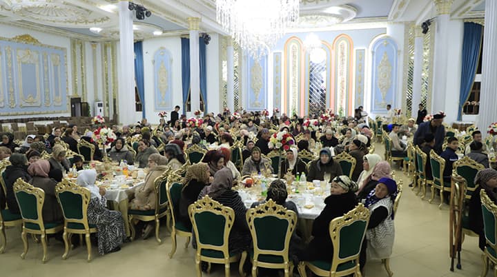 Samarqand viloyatida fuqarolar va nuroniylar uchun iftorlik dasturxonlari tashkil etilmoqda