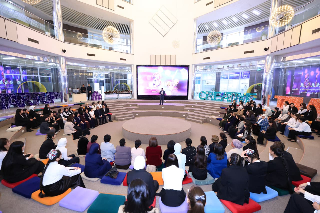 Ilm-fan va taʼlimda faol ayollar 8-mart arafasida taqdirlandi