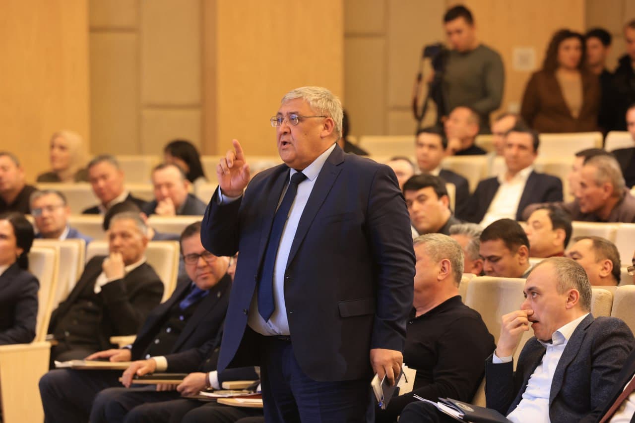 Samarqandda rektorlar ishtirokida oliy taʼlimni transformatsiya qilish masalasi muhokama qilindi