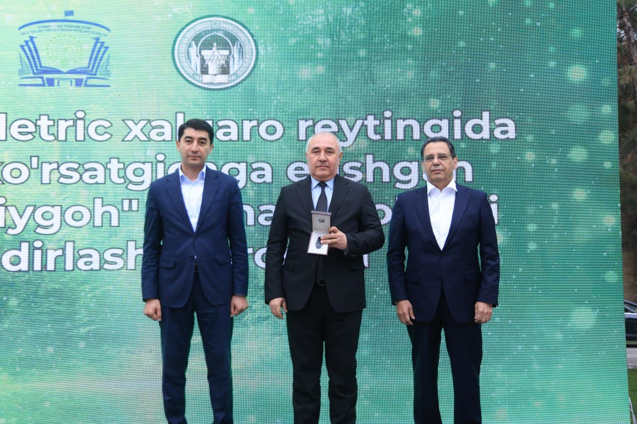 Winner of the “Green University” Competition Awarded a BYD Chazor Electric Vehicle