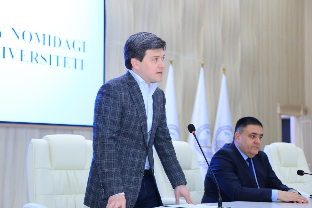 Коллективу Ургенчского государственного университета представлен новый ректор